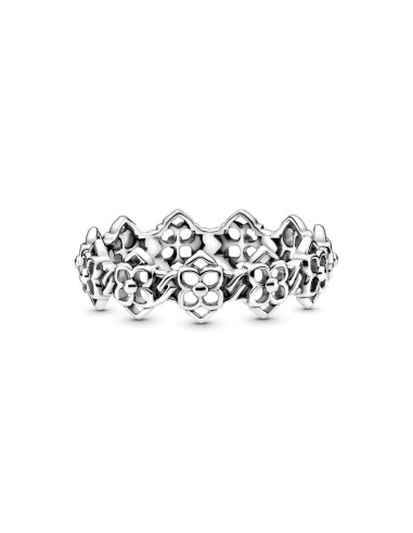 Anillo de plata de ley con flores