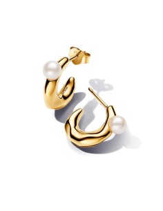 Pendientes de aro con un recubrimiento en oro de 14k Forma Orgánica y Perla Cultivada de Agua Dulce​