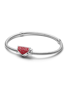 Pulsera Pandora Moments en plata de ley Cadena de Serpiente con Cierre de Stranger Things | Pandora Oficial