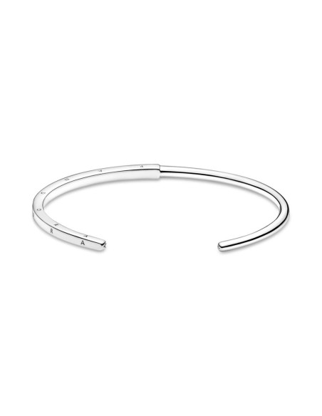 Brazalete abierto de plata de ley con logo Pandora Talla 3