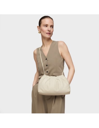 Clutch Bandolera Beige TOUS Cloud – Sofisticación y Versatilidad en un Diseño Atemporal