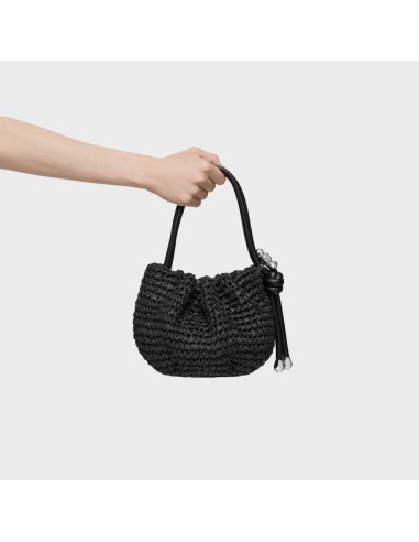 Bombonera negra de rafia TOUS Daisy – Frescura natural con estilo urbano