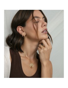 Colgante Viceroy de plata bañada en oro con diseño de estrella y circonitas para mujer 2