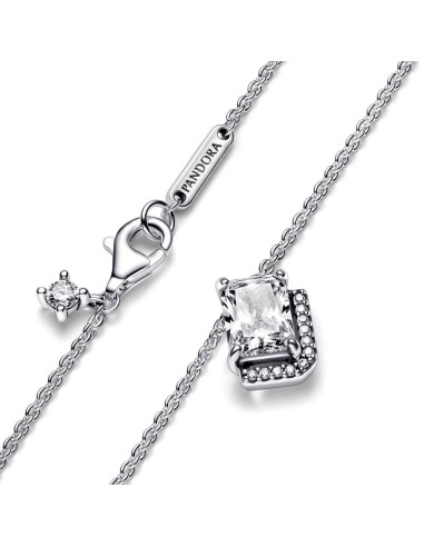 Collar en plata de ley Halo Rectangular Brillante 
