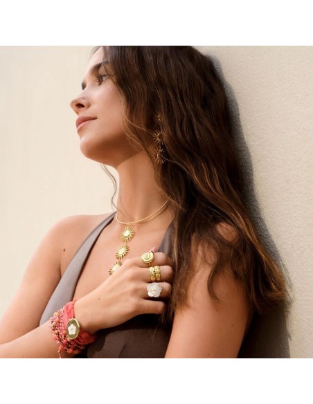 Anillo Ajustable TIARE Dorado con Caracola en Baño de Oro | Agatha París
