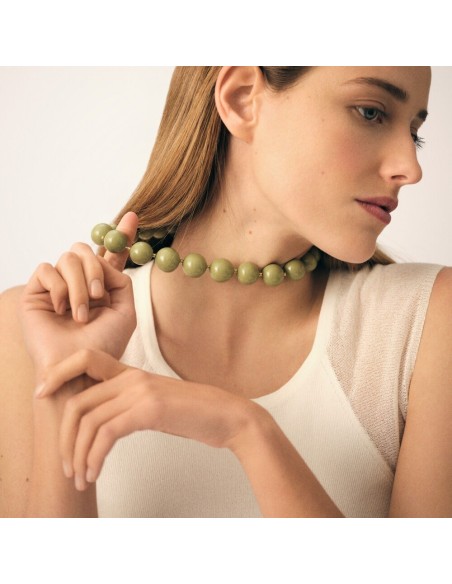 Collar corto PALAIS ROYAL Caqui y Oro | Estilo y frescura | AGATHA PARÍS