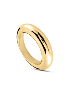 Anillo bañado en oro de 18k.
