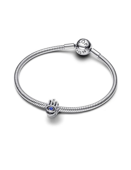 Charm Mano de Fátima en plata de ley con cristales azules – símbolo de protección
