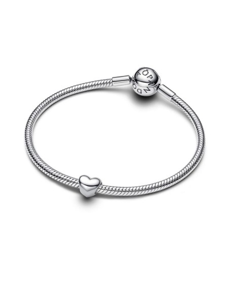 Mini charm corazón en plata de ley – símbolo de amor discreto