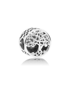 Charm Pandora Raices Familiares de plata con grabado "La familia es donde el amor crece"