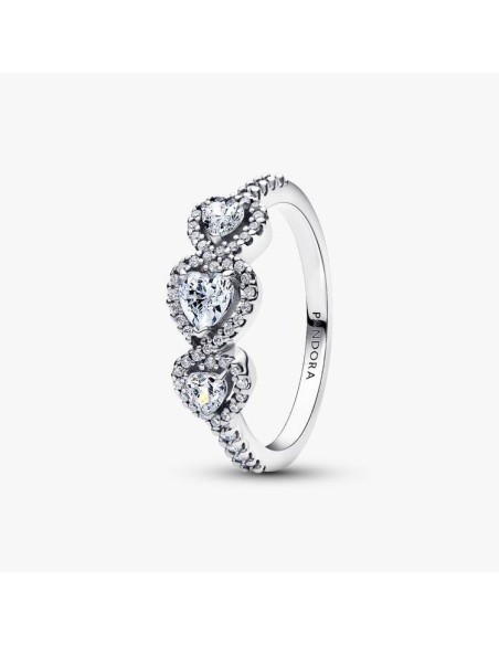 Anillo Pandora Triple Halo Heart en plata 925 con corazones brillantes – 194413C01