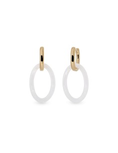Pendientes con detalle de acetato beige y aro dorado | Estilo moderno