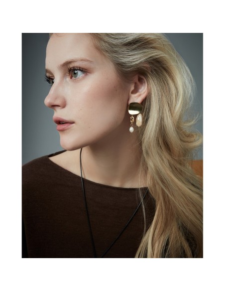 Pendientes Viceroy 15187E01012 en acero dorado y perlas naturales – Elegancia femenina