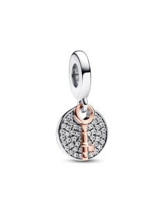 Charm Colgante Doble en plata de ley y con un recubrimiento en oro rosa de 14k Llave a la Felicidad en Dos Tonos 