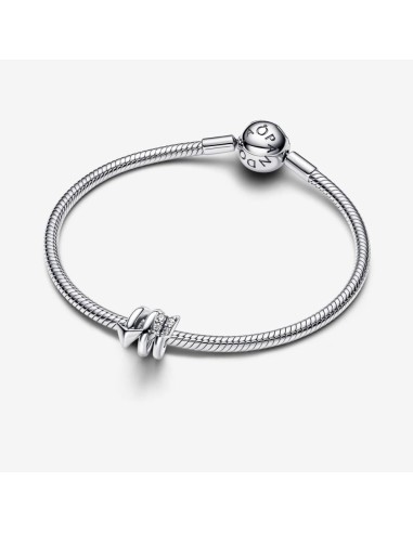 Charm Flecha Retorcida de Pandora en Plata de Ley con Circonitas Cúbicas