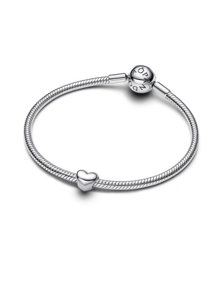 Mini charm corazón en plata de ley – símbolo de amor discreto