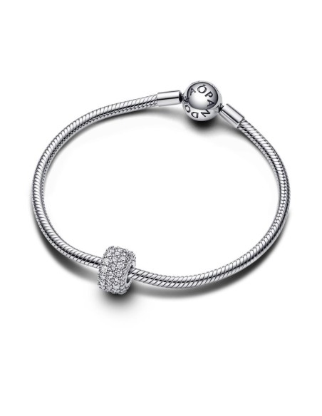 Charm Triple Fila Brillante en Pavé