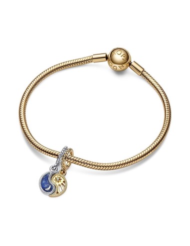 Charm Colgante en plata de ley y con un recubrimiento en oro de 14k Sol & Luna en Dos Tonos Pandora
