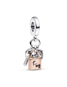 Charm Colgante Triple en plata de ley y con un recubrimiento en oro rosa de 14k Llave, Candado & Corazón en Dos Tonos​