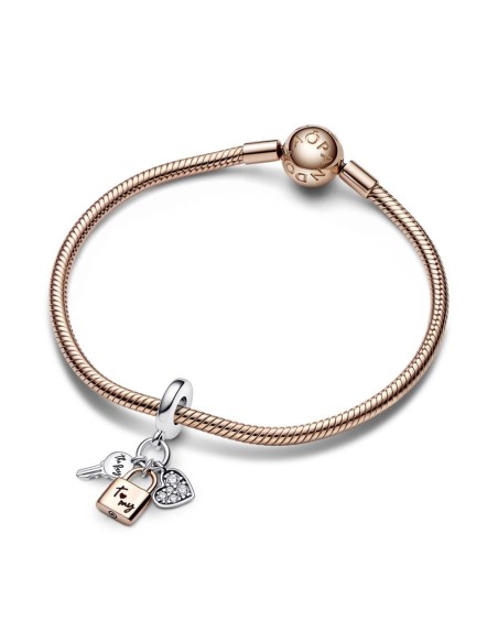 Charm Colgante Triple en plata de ley y con un recubrimiento en oro rosa de 14k Llave, Candado & Corazón en Dos Tonos​